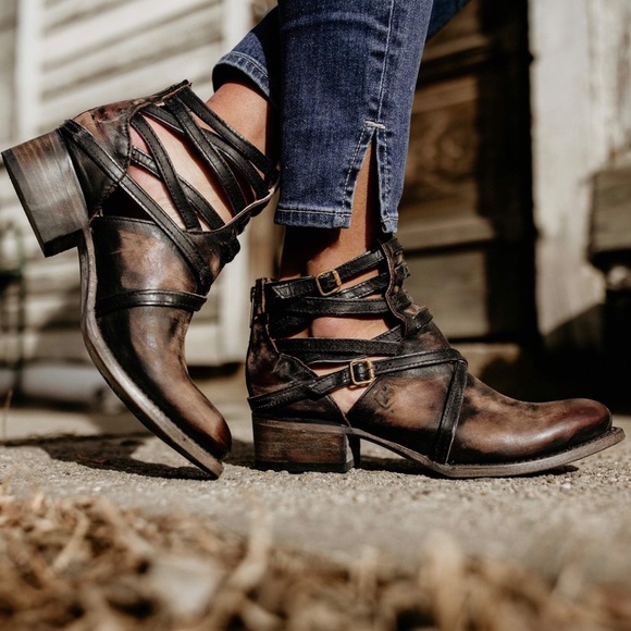 Freebird by Steven Shoes - Freebird by Stephen stair booties size 9